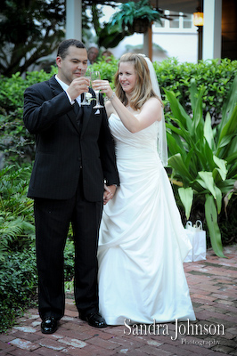 Best Courtyard Lake Lucerne - IW Phillips House Wedding Photos - Sandra Johnson (SJFoto.com)